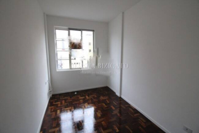 Imagem Apartamento com 2 Quartos à Venda, 84 m² em Centro - Curitiba Imagem Apartamento com 2 Quartos à Venda, 84 m² em Centro - Curitiba