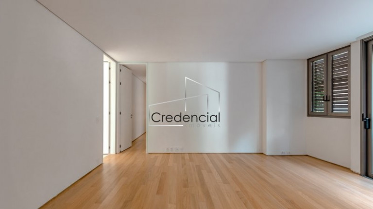 Imagem Apartamento com 3 Quartos à Venda, 315 m² em Cabral - Curitiba