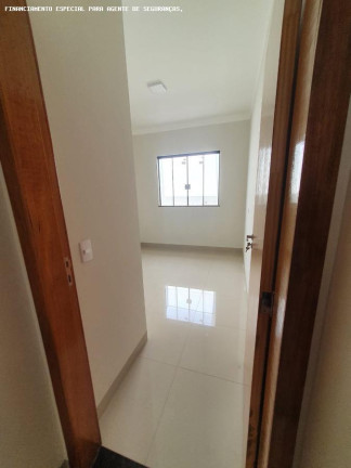 Imagem Casa com 3 Quartos à Venda, 86 m² em Ouro Verde Ii - Sarandi Imagem Casa com 3 Quartos à Venda, 86 m² em Ouro Verde Ii - Sarandi