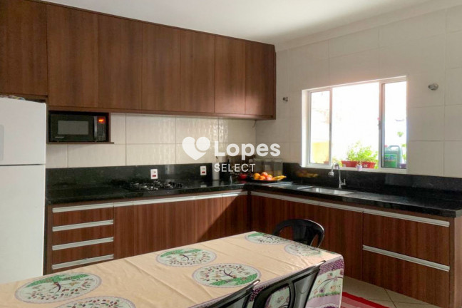 Imagem Casa com 4 Quartos à Venda, 162 m² em Capela - Vinhedo Imagem Casa com 4 Quartos à Venda, 162 m² em Capela - Vinhedo
