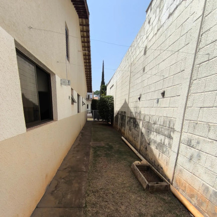 Imagem Imóvel com
3 Quartos à Venda, 110 m² em
Sitios Santa Luzia -
Aparecida De Goiania Imagem Imóvel com
3 Quartos à Venda, 110 m² em
Sitios Santa Luzia -
Aparecida De Goiania