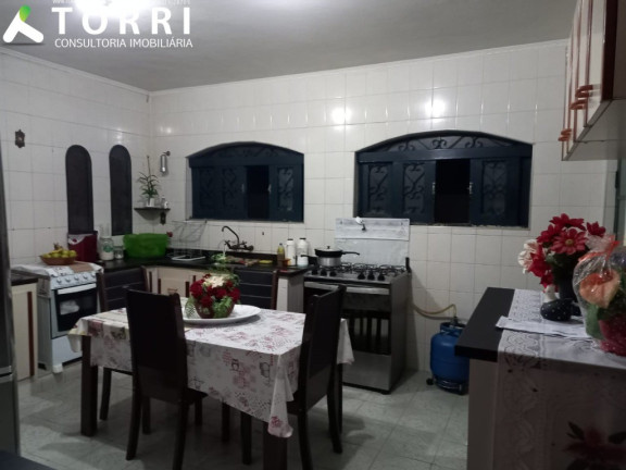 Imagem Casa com 3 Quartos à Venda, 240 m² em Jardim Maria Do Carmo - Sorocaba Imagem Casa com 3 Quartos à Venda, 240 m² em Jardim Maria Do Carmo - Sorocaba