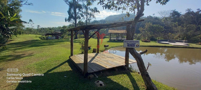 Imagem Imóvel com 3 Quartos à Venda, 5.000 m² em Piçarras - Balneário Piçarras Imagem Imóvel com 3 Quartos à Venda, 5.000 m² em Piçarras - Balneário Piçarras