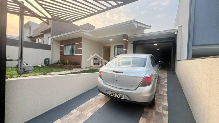 Imagem Casa com 3 Quartos à Venda, 144 m² em Pagnoncelli - Pato Branco Imagem Casa com 3 Quartos à Venda, 144 m² em Pagnoncelli - Pato Branco