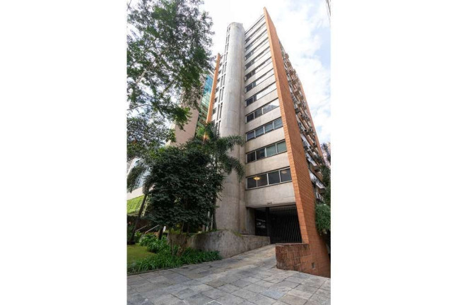Sala Comercial à Venda, 47 m² em Itaim Bibi - São Paulo