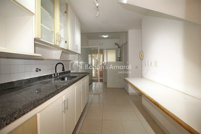 Imagem Casa de Condomínio com 3 Quartos à Venda, 220 m² em Loteamento Alphaville Campinas - Campinas Imagem Casa de Condomínio com 3 Quartos à Venda, 220 m² em Loteamento Alphaville Campinas - Campinas