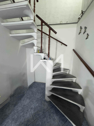 Imagem Sobrado com 4 Quartos à Venda, 147 m² em Jardim Bandeirantes - Guarulhos Imagem Sobrado com 4 Quartos à Venda, 147 m² em Jardim Bandeirantes - Guarulhos
