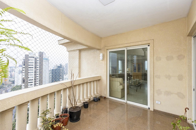Imagem Apartamento com 4 Quartos à Venda, 413 m² em Mossunguê - Curitiba Imagem Apartamento com 4 Quartos à Venda, 413 m² em Mossunguê - Curitiba