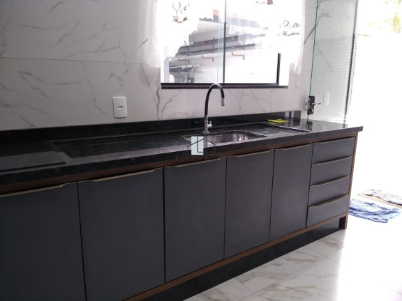 Imagem Sobrado com 2 Quartos à Venda, 240 m² em Quinta Dos Açorianos - Barra Velha