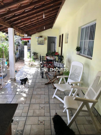 Imagem Casa com 3 Quartos à Venda, 304 m² em Vila Santa Fé - Pirassununga Imagem Casa com 3 Quartos à Venda, 304 m² em Vila Santa Fé - Pirassununga