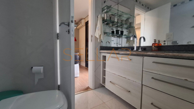 Imagem Cobertura com 5 Quartos para Alugar, 255 m² em Morro Sorocotuba - Guarujá