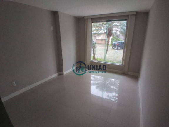 Imagem Casa com 7 Quartos à Venda, 950 m² em Itacoatiara - Niterói