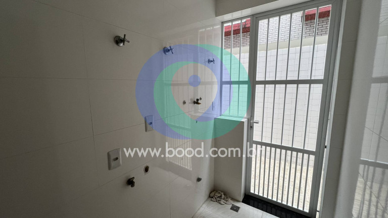 Imagem Casa com 2 Quartos à Venda, 70 m² em Embaré - Santos Imagem Casa com 2 Quartos à Venda, 70 m² em Embaré - Santos