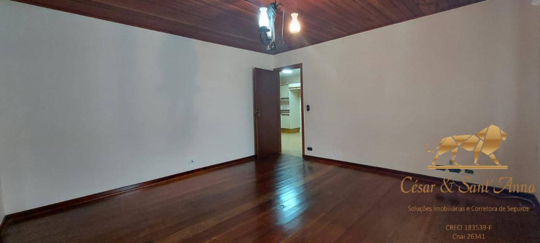 Imagem Casa com 3 Quartos para Alugar, 100 m² em Vila Cláudia - Campos Do Jordão Imagem Casa com 3 Quartos para Alugar, 100 m² em Vila Cláudia - Campos Do Jordão