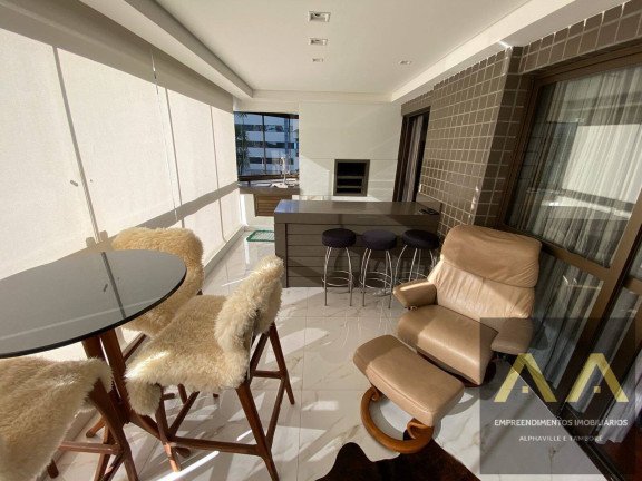Imagem Apartamento com 4 Quartos à Venda, 289 m² em Alphaville - Barueri