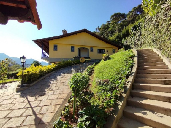 Imagem Casa com 4 Quartos à Venda, 312 m² em Golfe - Teresópolis Imagem Casa com 4 Quartos à Venda, 312 m² em Golfe - Teresópolis