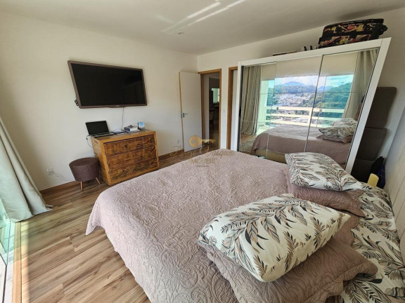 Imagem Casa com 2 Quartos à Venda, 150 m² em Várzea - Teresópolis Imagem Casa com 2 Quartos à Venda, 150 m² em Várzea - Teresópolis