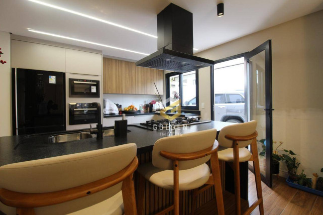 Imagem Casa com 3 Quartos à Venda, 165 m² em Bombas - Bombinhas Imagem Casa com 3 Quartos à Venda, 165 m² em Bombas - Bombinhas