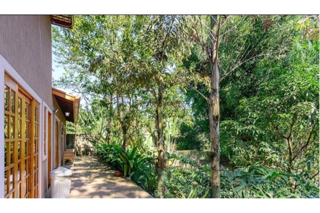 Imagem Casa com 4 Quartos à Venda, 350 m² em Granja Viana - Cotia Imagem Casa com 4 Quartos à Venda, 350 m² em Granja Viana - Cotia