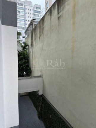 Imagem Apartamento com 2 Quartos à Venda, 85 m² em Centro - Balneário Camboriú