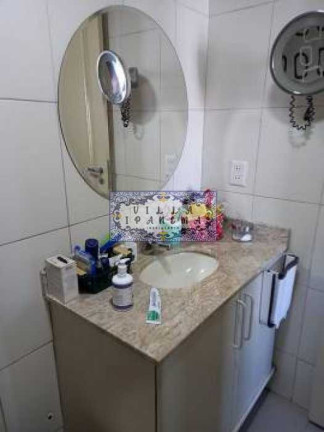 Imagem Apartamento com 3 Quartos à Venda, em Copacabana - Rio De Janeiro Imagem Apartamento com 3 Quartos à Venda, em Copacabana - Rio De Janeiro