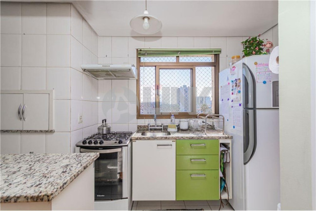 Imagem Apartamento com 2 Quartos à Venda, 73 m² em Menino Deus - Porto Alegre Imagem Apartamento com 2 Quartos à Venda, 73 m² em Menino Deus - Porto Alegre