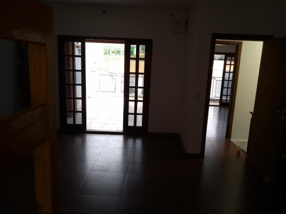 Imagem Imóvel com 2 Quartos à Venda, 180 m² em Pacaembú - Piracicaba Imagem Imóvel com 2 Quartos à Venda, 180 m² em Pacaembú - Piracicaba