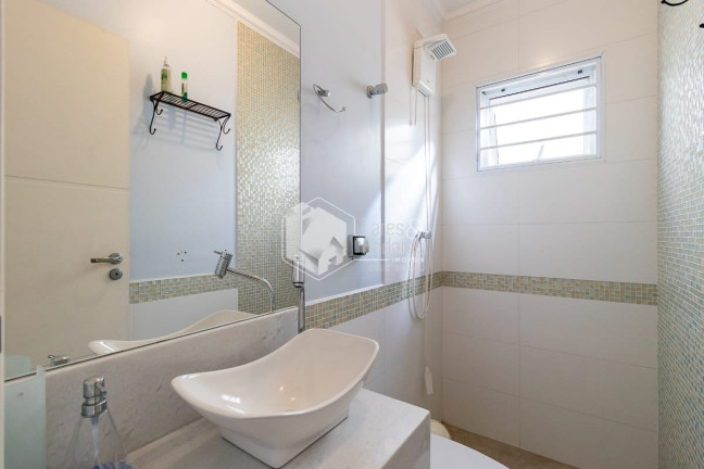 Imagem Sobrado com 3 Quartos à Venda, 210 m² em água Fria - São Paulo Imagem Sobrado com 3 Quartos à Venda, 210 m² em água Fria - São Paulo