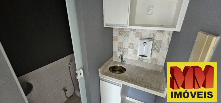 Imagem Sala Comercial à Venda, 28 m² em Passagem - Cabo Frio Imagem Sala Comercial à Venda, 28 m² em Passagem - Cabo Frio