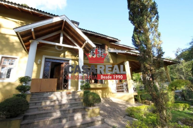 Imagem Casa com 4 Quartos à Venda, 400 m² em Butiatuvinha - Curitiba Imagem Casa com 4 Quartos à Venda, 400 m² em Butiatuvinha - Curitiba