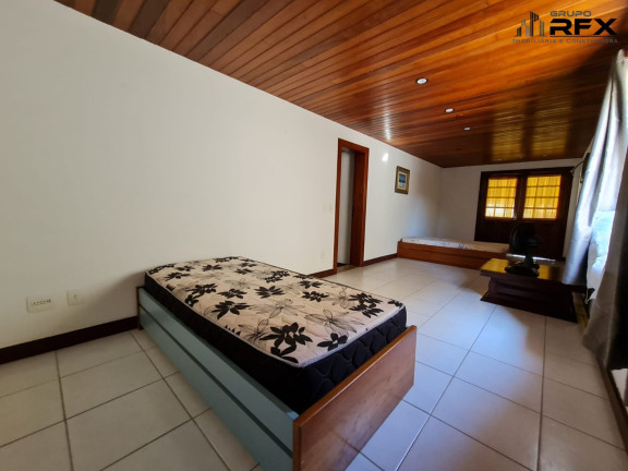 Imagem Casa com 6 Quartos à Venda, 810 m² em Piratininga - Niterói