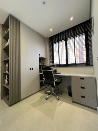 Imagem Apartamento com 3 Quartos à Venda, 90 m² em Cristo Rei - Curitiba Imagem Apartamento com 3 Quartos à Venda, 90 m² em Cristo Rei - Curitiba
