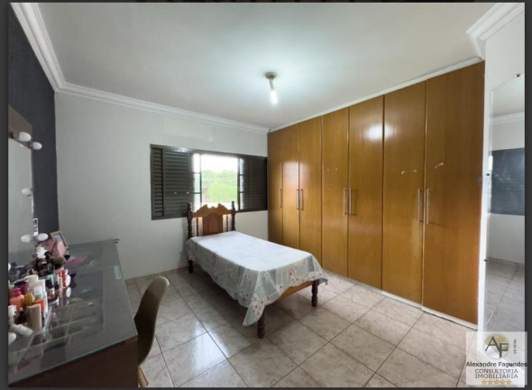 Imagem Casa com 4 Quartos à Venda, 420 m² em Setor Jaó - Goiânia Imagem Casa com 4 Quartos à Venda, 420 m² em Setor Jaó - Goiânia