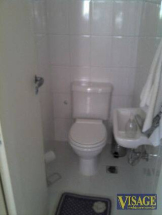 Imagem Casa de Condomínio com 2 Quartos à Venda, 65 m² em Vila Branca - Jacareí Imagem Casa de Condomínio com 2 Quartos à Venda, 65 m² em Vila Branca - Jacareí