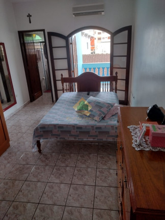 Sobrado com 5 Quartos à Venda, 199 m² em Umuarama - Ubatuba