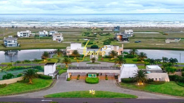 Imagem Terreno à Venda, 456 m² em Capao Novo Posto 9 Village - Capão Da Canoa Imagem Terreno à Venda, 456 m² em Capao Novo Posto 9 Village - Capão Da Canoa