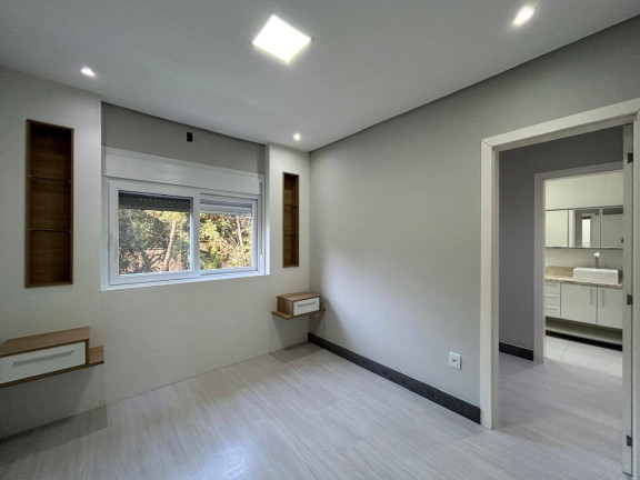 Imagem Casa com 4 Quartos à Venda, 330 m² em Buena Vista - Viamão Imagem Casa com 4 Quartos à Venda, 330 m² em Buena Vista - Viamão