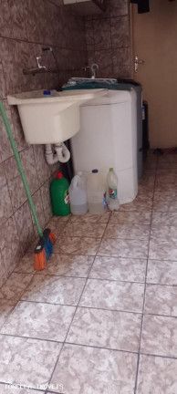 Imagem Casa com 1 Quarto para Alugar,  em Rochdale - Osasco
