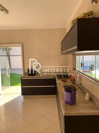 Imagem Casa com 3 Quartos à Venda, 700 m² em Bandeirantes - Lucas Do Rio Verde Imagem Casa com 3 Quartos à Venda, 700 m² em Bandeirantes - Lucas Do Rio Verde