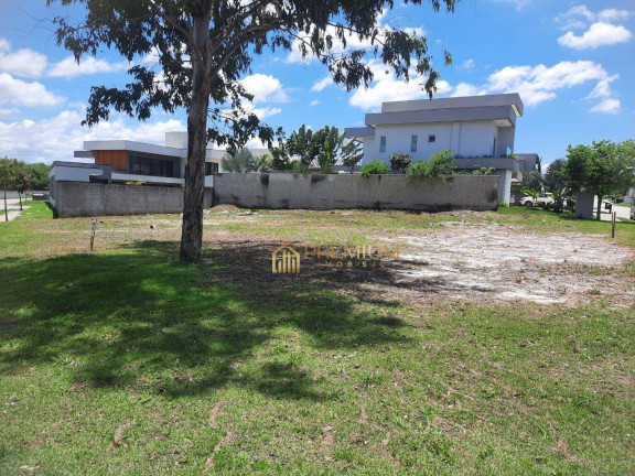 Terreno à Venda, 765 m² em Condomínio Residencial Colinas Do Paratehy - São José Dos Campos