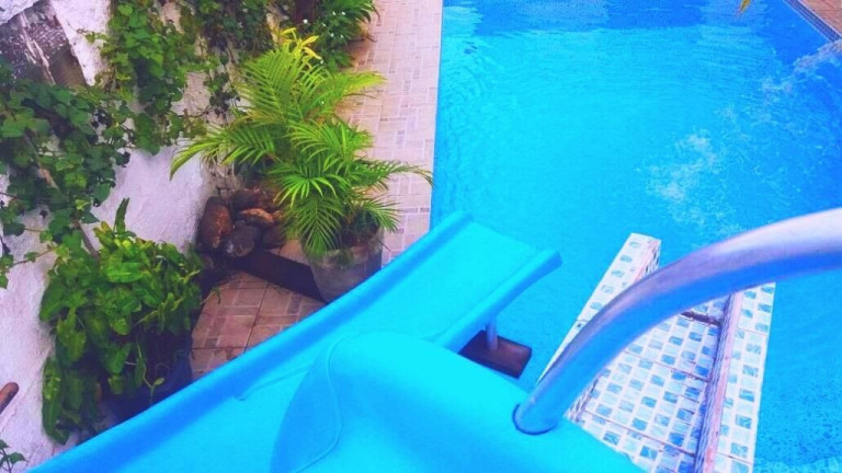 Imagem Casa com 4 Quartos à Venda, 475 m² em Vila Guilhermina - Praia Grande