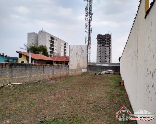 Imagem Terreno à Venda, 397 m² em Cidade Jardim - Jacareí Imagem Terreno à Venda, 397 m² em Cidade Jardim - Jacareí