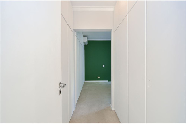 Imagem Imóvel com 3 Quartos à Venda, em Vila Andrade - São Paulo Imagem Imóvel com 3 Quartos à Venda, em Vila Andrade - São Paulo