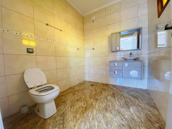 Imagem Casa com 3 Quartos à Venda, 300 m² em Centro - Mairiporã Imagem Casa com 3 Quartos à Venda, 300 m² em Centro - Mairiporã