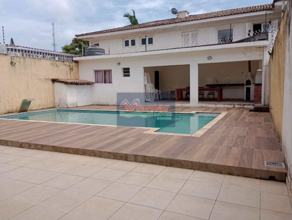 Imagem Casa com 5 Quartos para Temporada, 297 m² em Jardim Virgínia - Guarujá Imagem Casa com 5 Quartos para Temporada, 297 m² em Jardim Virgínia - Guarujá