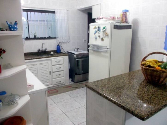Imagem Casa com 4 Quartos à Venda, 350 m² em Maria Helena Novaes - Peruíbe Imagem Casa com 4 Quartos à Venda, 350 m² em Maria Helena Novaes - Peruíbe