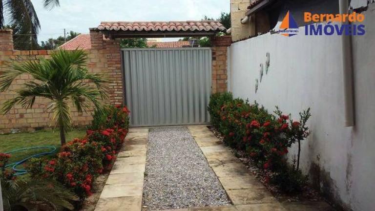 Imagem Casa com 3 Quartos à Venda, 196 m² em Paripueira - Beberibe