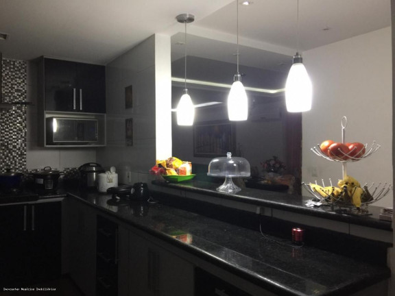Imagem Casa com 4 Quartos à Venda, 255 m² em Cocotá - Rio De Janeiro Imagem Casa com 4 Quartos à Venda, 255 m² em Cocotá - Rio De Janeiro