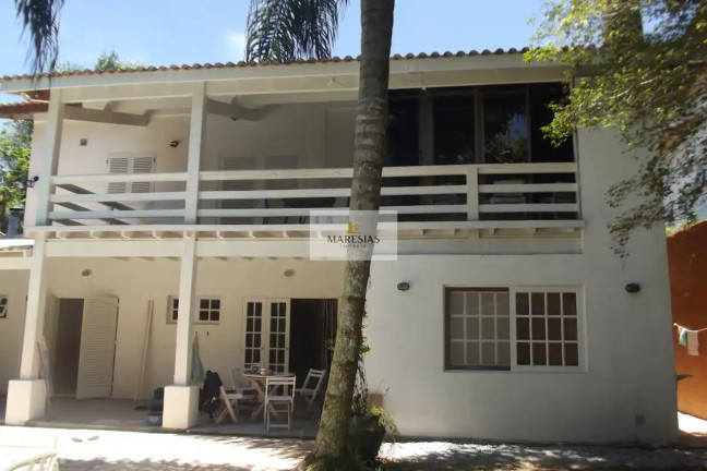 Imagem Casa com 5 Quartos à Venda, 250 m² em Camburi - São Sebastião Imagem Casa com 5 Quartos à Venda, 250 m² em Camburi - São Sebastião
