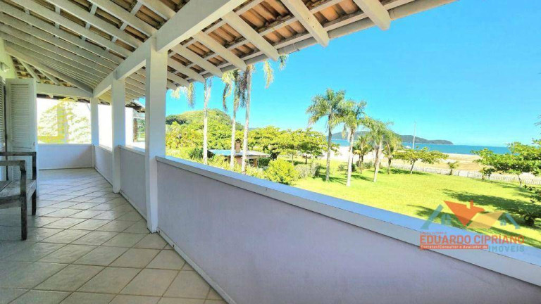 Imagem Casa com 3 Quartos à Venda, 255 m² em Massaguaçu - Caraguatatuba